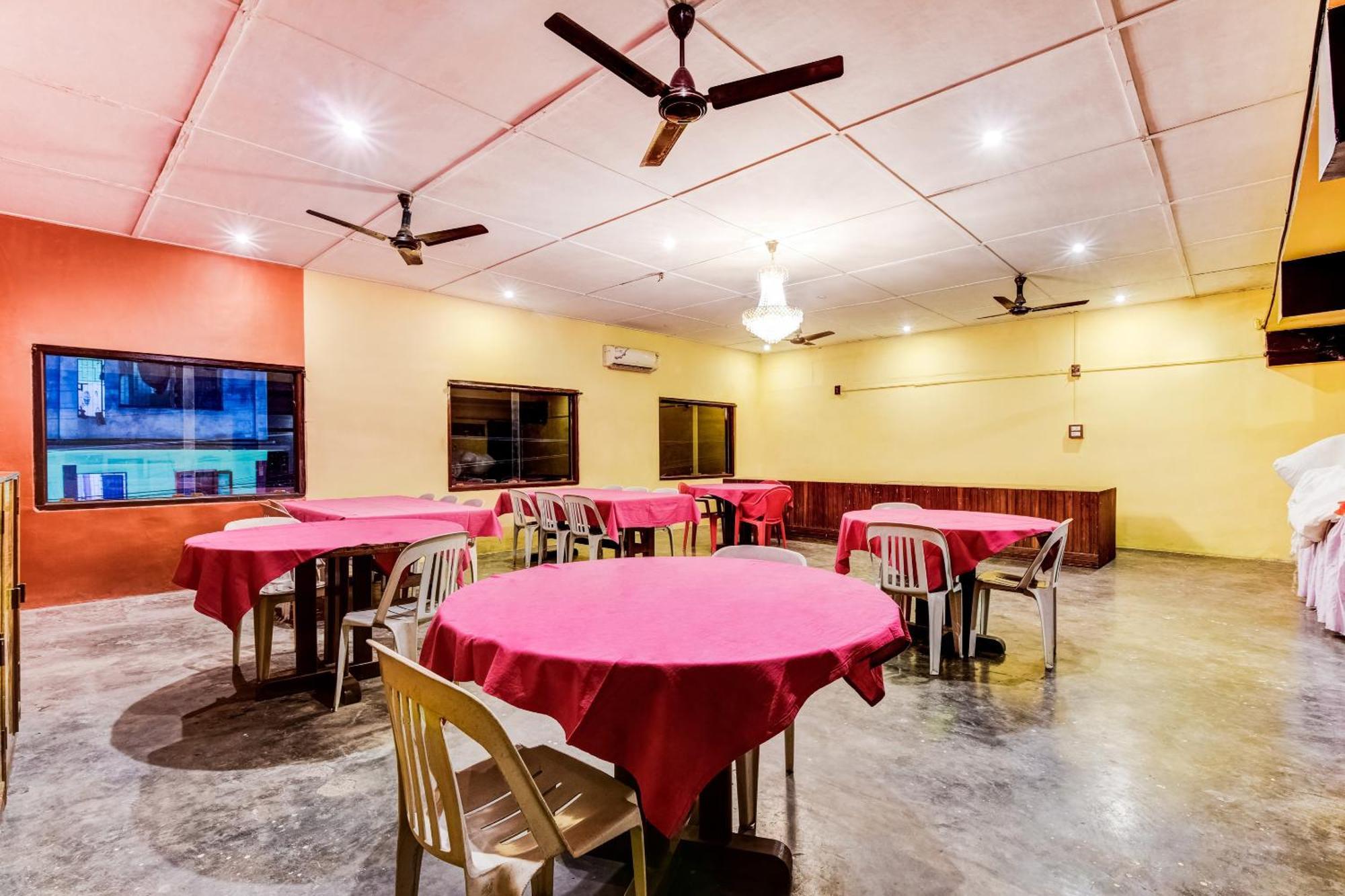 Hotel Spot On Durba 2 Tezpur Esterno foto
