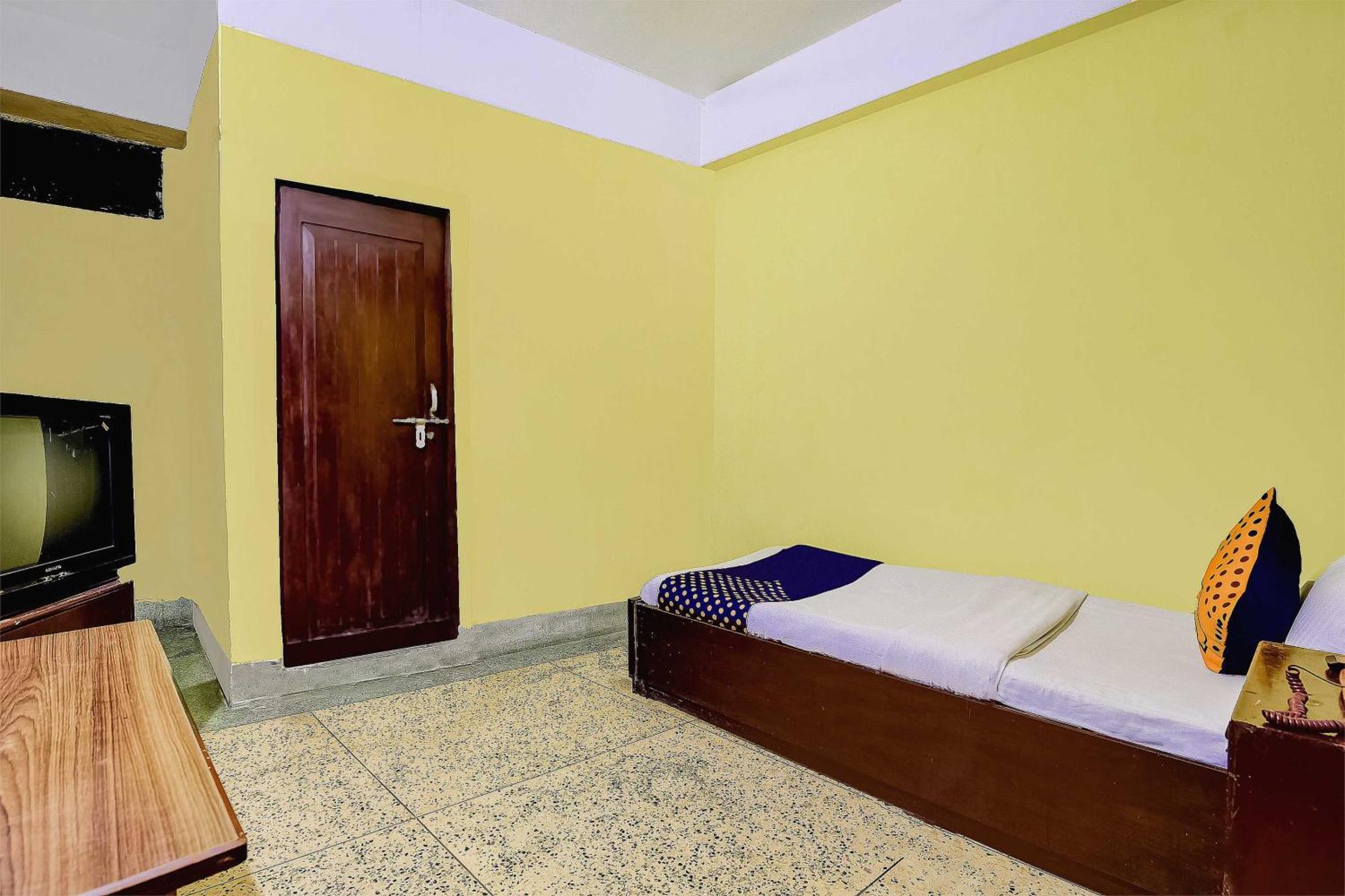 Hotel Spot On Durba 2 Tezpur Esterno foto